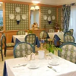 Business Parkhotel Werth Отель