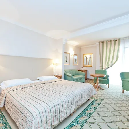 Business Parkhotel Werth מלון 4*