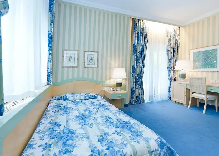 Business Parkhotel Werth מלון 4*